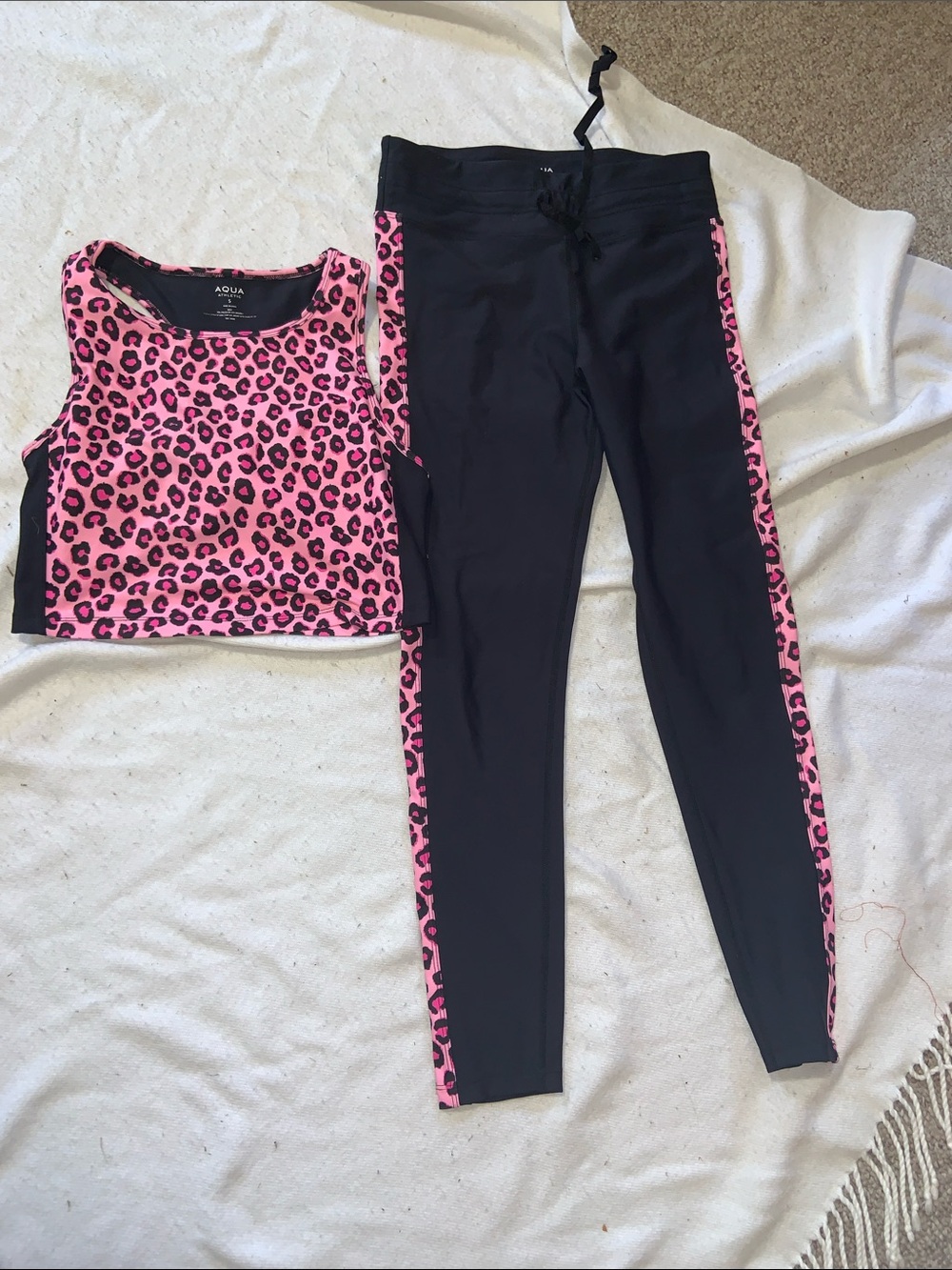 Aqua SportBlack Leggings with Pink Leopard Side Panels BLOOMINGDALES small